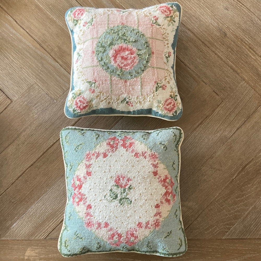 Embroidered pillows 10x10